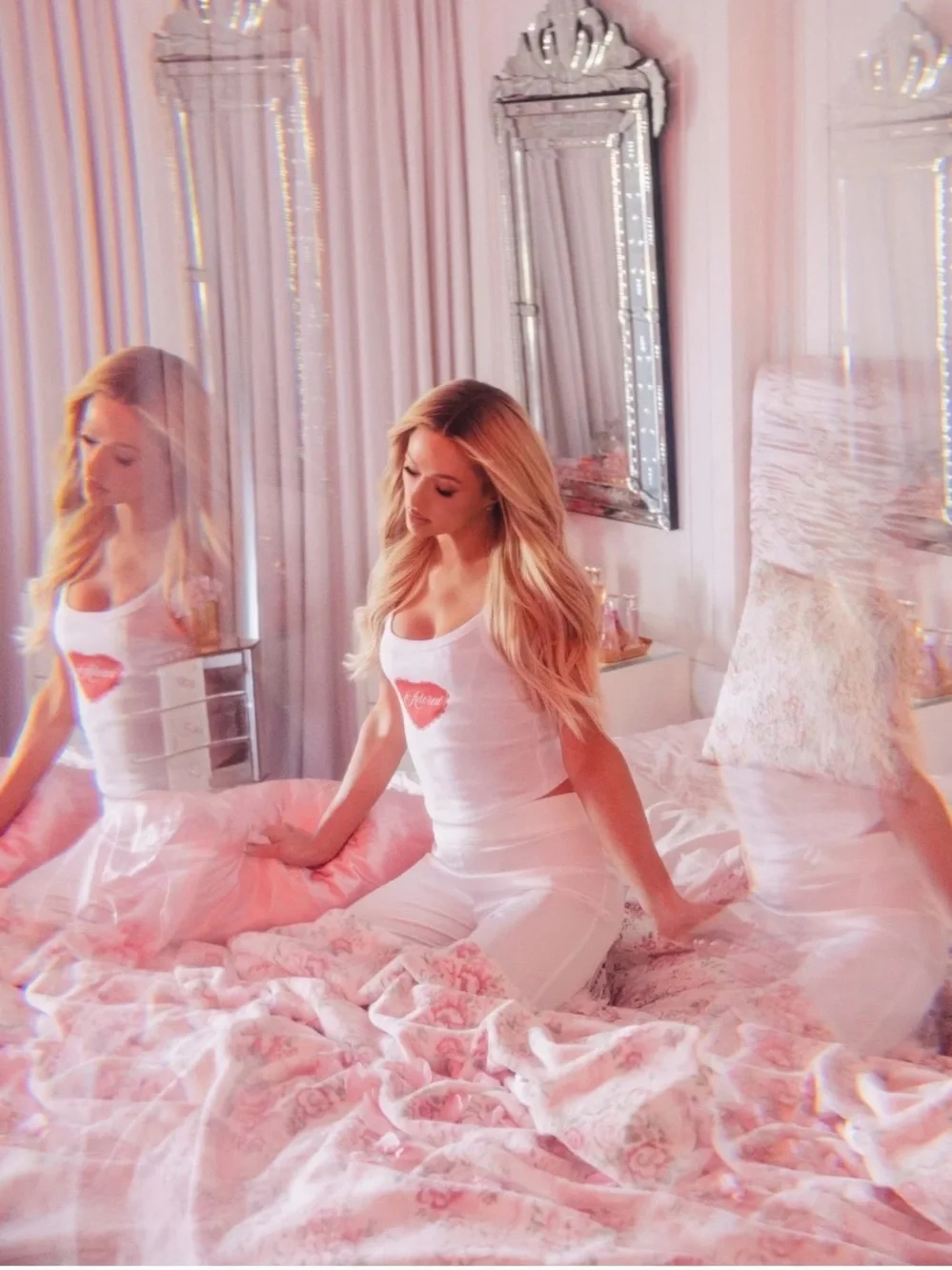 Paris Hilton 3-Piece Cordelia Satin Pink Comforter Set, King